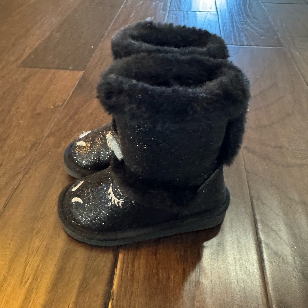 New Black Glitter Unicorn Boots - Picture 2 of 4